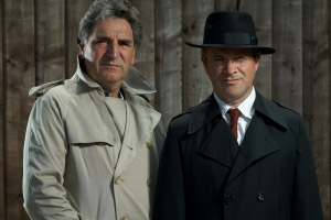 Dirk Gently's Holistic Detective Agency. Image shows from L to R: Detective Sergeant Gilks (Jim Carter), Dirk Gently (Harry Enfield). Copyright: Above The Title Productions / BBC