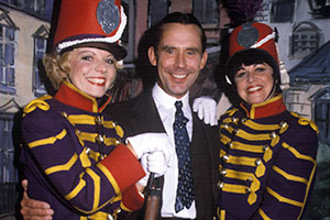 In Loving Memory. Image shows from L to R: Vera Venables (Cheryl Hall), Billy Henshaw (Christopher Beeny), Delores (Mary Preston). Copyright: Yorkshire Television