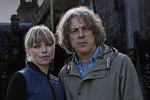 Jonathan Creek. Image shows from L to R: Polly Creek (Sarah Alexander), Jonathan Creek (Alan Davies). Copyright: BBC