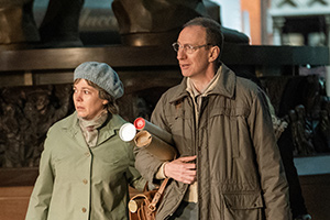 Landscapers. Image shows from L to R: Susan (Olivia Colman), Christopher (David Thewlis)