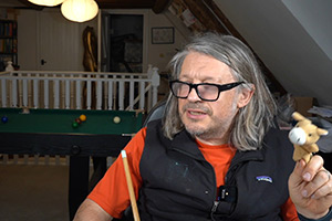 Me1 versus Me2 Snooker with Richard Herring. Richard Herring