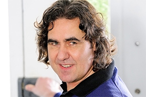 Micky Flanagan's Foxageddon. Micky (Micky Flanagan). Copyright: Pett Productions