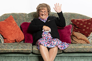 Mrs. Brown's Boys. Agnes Brown (Brendan O'Carroll)