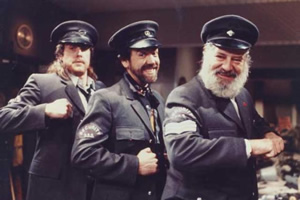 Nightingales. Image shows from L to R: Bell (David Threlfall), Carter (Robert Lindsay), Sarge (James Ellis)