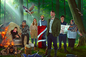 Outsiders. Image shows left to right: Maisie Adam, Darren Harriott, Jessica Hynes, Joe Wilkinson, David Mitchell, Phil Wang, Fatiha El-Ghorri