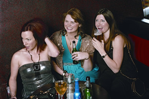 Pulling. Image shows from L to R: Karen (Tanya Franks), Louise (Rebekah Staton), Donna (Sharon Horgan). Copyright: Silver River