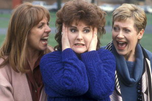 Screaming. Image shows from L to R: Beatrice (Penelope Wilton), Annie (Gwen Taylor), Rachael (Jill Baker). Copyright: BBC