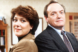 Second Thoughts. Image shows from L to R: Faith (Lynda Bellingham), Bill (James Bolam)