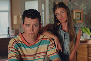 Sex Education. Image shows from L to R: Otis Milburn (Asa Butterfield), Ruby Matthews (Mimi Keene)