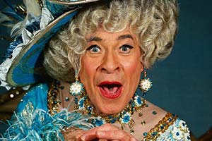 Comedy National Treasures: Stanley Baxter. Stanley Baxter. Copyright: Mirrorpix / Alamy