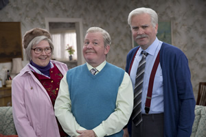 Still Game. Image shows from L to R: Isa Drennan (Jane McCarry), Jack Jarvis (Ford Kiernan), Victor McDade (Greg Hemphill)