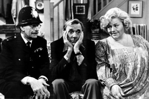 Sykes. Image shows from L to R: Corky Turnbull (Deryck Guyler), Eric Sykes (Eric Sykes), Hattie Sykes (Hattie Jacques). Copyright: BBC