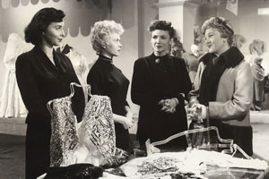The Crowded Day. Image shows from L to R: Maggie (Rachel Roberts), Suzy (Vera Day), Mrs. Morgan (Freda Jackson), Marge (Dora Bryan)