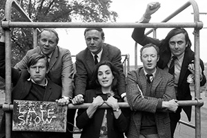 The Late Show. Image shows left to right: John Wells, John Bird, Andrew Duncan, Eleanor Bron, Anthony Holland, Barry Humphries. Credit: BBC