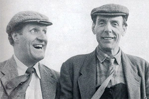 The Plank. Image shows from L to R: Larger Workman (Tommy Cooper), Smaller Workman (Eric Sykes). Copyright: Associated London Films Limited