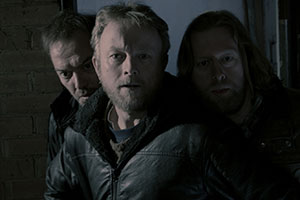 The Snarling. Image shows from L to R: Les Jarvis (Laurence Saunders), Mike (Chris Simmons), Bob (Ben Manning)