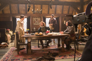 Upstart Crow. Image shows from L to R: Kate (Gemma Whelan), Marlowe (Tim Downie), Bottom (Rob Rouse), Will Shakespeare (David Mitchell). Copyright: BBC