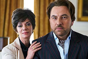 Urban Myths: The Trial Of Joan Collins. Image shows from L to R: Joan Collins (Victoria Hamilton), Monty (David Walliams). Copyright: King Bert Productions