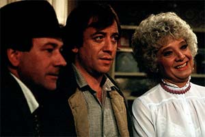 West End Tales. Image shows from L to R: Checkie (Larry Martyn), Fiddler (Robin Nedwell), Ma (Toni Palmer). Copyright: Associated Television