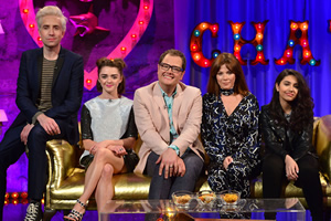 Alan Carr: Chatty Man. Image shows from L to R: Nick Grimshaw, Maisie Williams, Alan Carr, Anna Friel, Alessia Cara