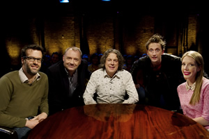 Alan Davies: As Yet Untitled. Image shows from L to R: Marcus Brigstocke, Bob Mortimer, Alan Davies, John Robins, Katherine Ryan