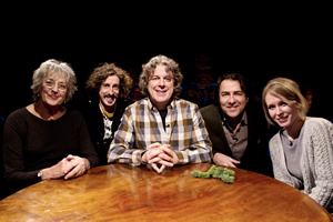 Alan Davies: As Yet Untitled. Image shows from L to R: Germaine Greer, Tom Wrigglesworth, Alan Davies, Jonathan Ross, Lucy Beaumont