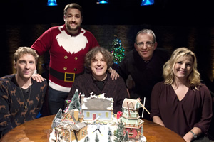 Alan Davies: As Yet Untitled. Image shows from L to R: Joe Lycett, Jason Manford, Alan Davies, Richard Coles, Jo Joyner. Copyright: Phil McIntyre Entertainment