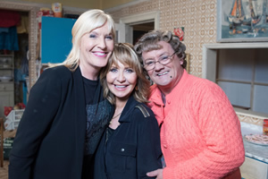 All Round To Mrs. Brown's. Image shows from L to R: Cathy Brown (Jennifer Gibney), Lulu, Mrs Brown (Brendan O'Carroll)