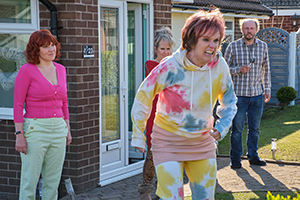 Alma's Not Normal. Image shows from L to R: Alma Nuthall (Sophie Willan), Joan (Lorraine Ashbourne), Lin (Siobhan Finneran), Jim (Nicholas Asbury). Copyright: Expectation Entertainment