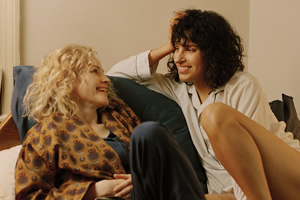 The Bisexual. Image shows from L to R: Sadie (Maxine Peake), Leila (Desiree Akhavan)