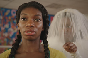 Chewing Gum. Image shows from L to R: Tracey Gordon (Michaela Coel), Cynthia (Susan Wokoma). Copyright: Retort