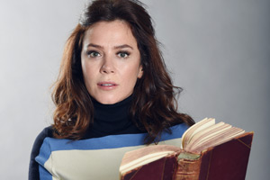 Crackanory. Anna Friel. Copyright: Tiger Aspect Productions