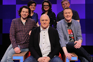 Dara O Briain's Go 8 Bit. Image shows from L to R: Sam Pamphilon, Zoe Lyons, Dara O Briain, Ellie Gibson, Rob Beckett, Steve McNeil. Copyright: DLT Entertainment Ltd.