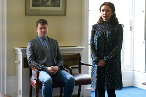 Defending The Guilty. Image shows from L to R: Phillip (Daniel Rigby), Hannah (Esther Smith). Copyright: Big Talk Productions