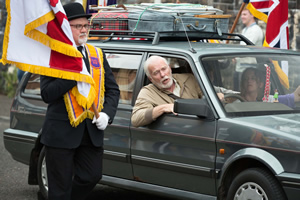 Derry Girls. Granda Joe (Ian McElhinney). Copyright: Hat Trick Productions