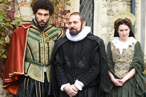 Drunk History. Image shows from L to R: Gilbert Gifford (Joel Fry), Frances Walsingham (Alexander Kirk), Elizabeth's Courtier (Sarah Daykin). Copyright: Tiger Aspect Productions