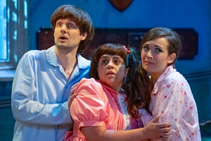 The Goes Wrong Show. Image shows from L to R: Chris (Henry Shields), Annie (Nancy Zamit), Vanessa (Bryony Corrigan)