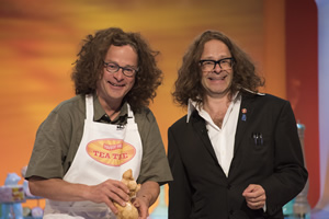 Harry Hill's Tea Time. Image shows from L to R: Hugh Fearnley-Whittingstall, Harry Hill. Copyright: Nit TV