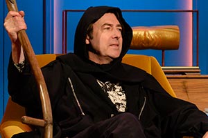 Hypothetical. Jonathan Ross. Copyright: Hat Trick Productions