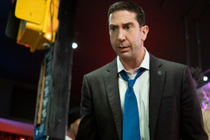 Intelligence. Jerry Bernstein (David Schwimmer)