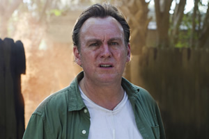 Living The Dream. Mal Pemberton (Philip Glenister). Copyright: Big Talk Productions