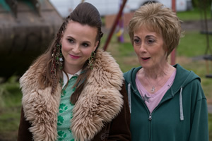 Mount Pleasant. Image shows from L to R: Denise Bradwell (Ainsley Howard), Pauline Johnson (Paula Wilcox). Copyright: Tiger Aspect Productions