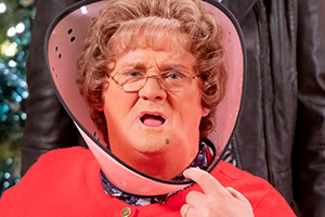 Mrs. Brown's Boys. Agnes Brown (Brendan O'Carroll). Copyright: BBC Studios