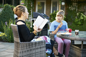 Mum. Image shows from L to R: Pauline (Dorothy Atkinson), Kelly (Lisa McGrillis)