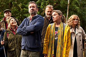 Not Going Out. Image shows from L to R: Geoffrey (Geoffrey Whitehead), Wendy (Deborah Grant), Lee (Lee Mack), Toby (Hugh Dennis), Lucy (Sally Bretton), Anna (Abigail Cruttenden)