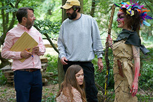 Outsiders. Image shows left to right: David Mitchell, Jessica Hynes, Joe Wilkinson