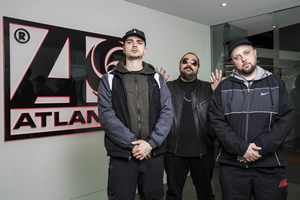 People Just Do Nothing. Image shows from L to R: Grindah (Allan Mustafa), Chabuddy G (Asim Chaudhry), Beats (Hugo Chegwin). Copyright: Roughcut Television