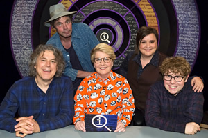 QI. Image shows from L to R: Alan Davies, Rich Hall, Sandi Toksvig, Susan Calman, Josh Widdicombe. Copyright: TalkbackThames