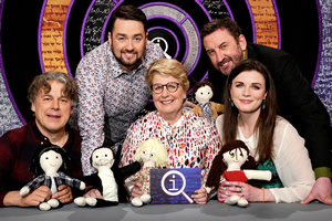 QI. Image shows from L to R: Alan Davies, Jason Manford, Sandi Toksvig, Lee Mack, Aisling Bea. Copyright: TalkbackThames