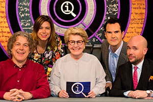 QI. Image shows from L to R: Alan Davies, Lou Sanders, Sandi Toksvig, Jimmy Carr, Tom Allen